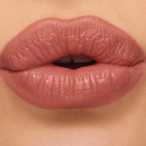 ‼️ LAST ONE 💋 VELVET TEDDY a M·A·CXIMAL SILKY MATTE LIPSTICK. RETAIL $25.  **NEW - Picture 3 of 14